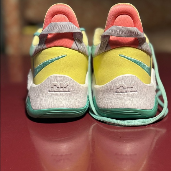 Paul George x Nike - Picture 3 of 7